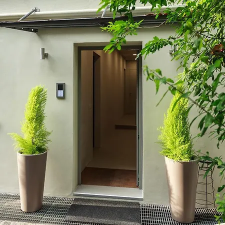 レジデンス サントルソラ * ボローニャ