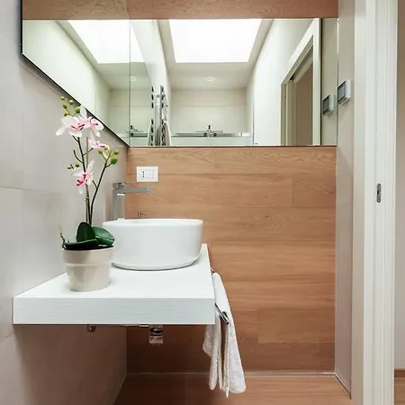 レジデンス サントルソラ * ボローニャ