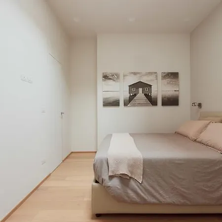 レジデンス サントルソラ *