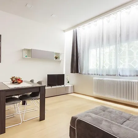 レジデンス サントルソラ アパート ボローニャ