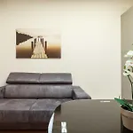 Sant'orsola Apartament *